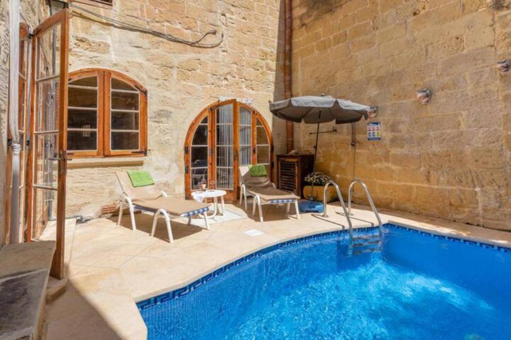 Ta' Frenc Farmhouse Villa Għarb Exteriör bild