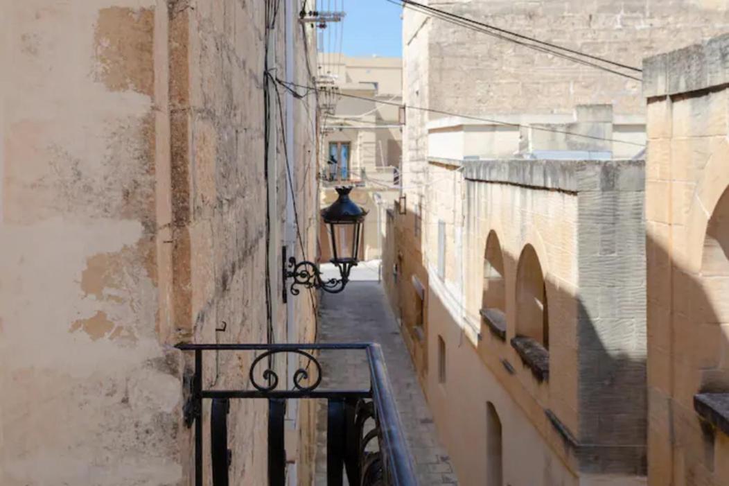 Ta' Frenc Farmhouse Villa Għarb Exteriör bild