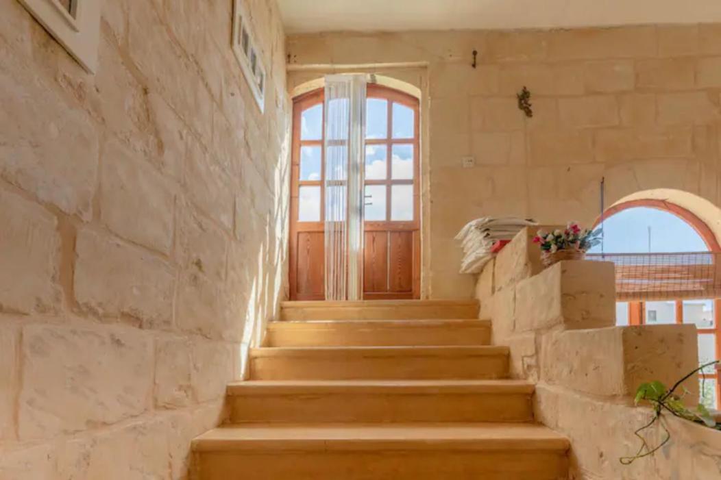 Ta' Frenc Farmhouse Villa Għarb Exteriör bild