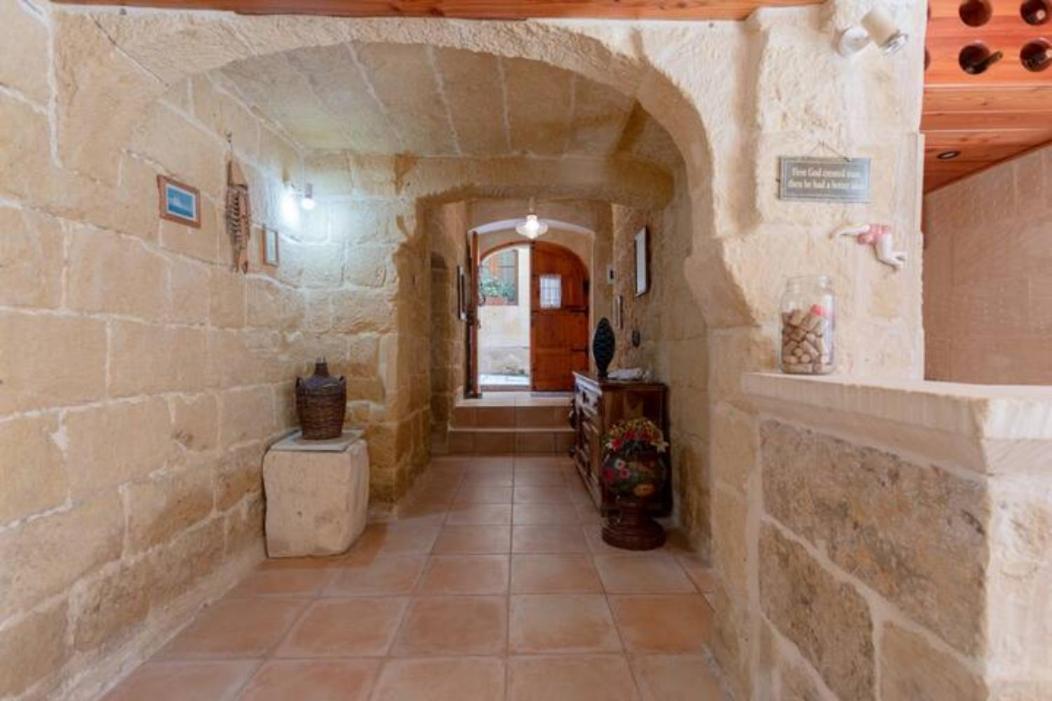 Ta' Frenc Farmhouse Villa Għarb Exteriör bild